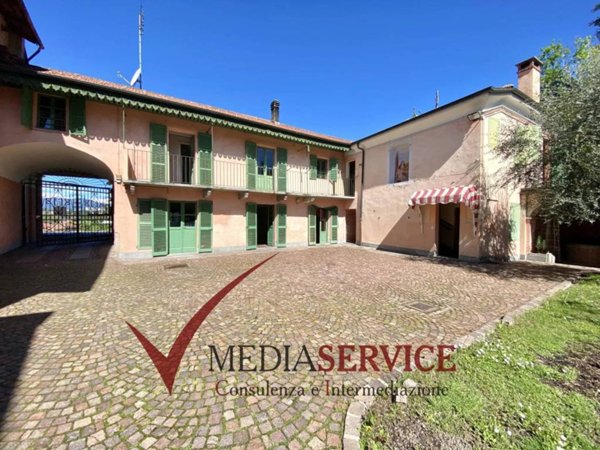 casa indipendente in vendita a Cuneo in zona Spinetta