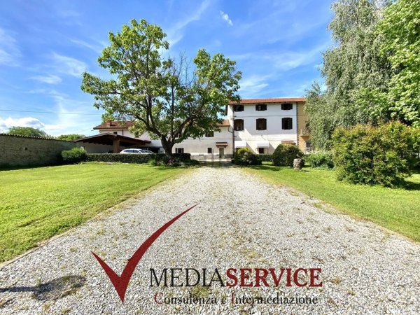 casale in vendita a Cuneo in zona San Benigno