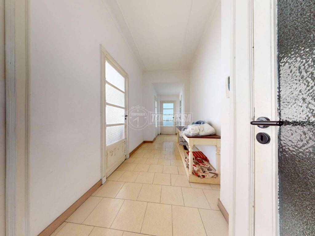 appartamento in vendita a Cuneo in zona Centro Città