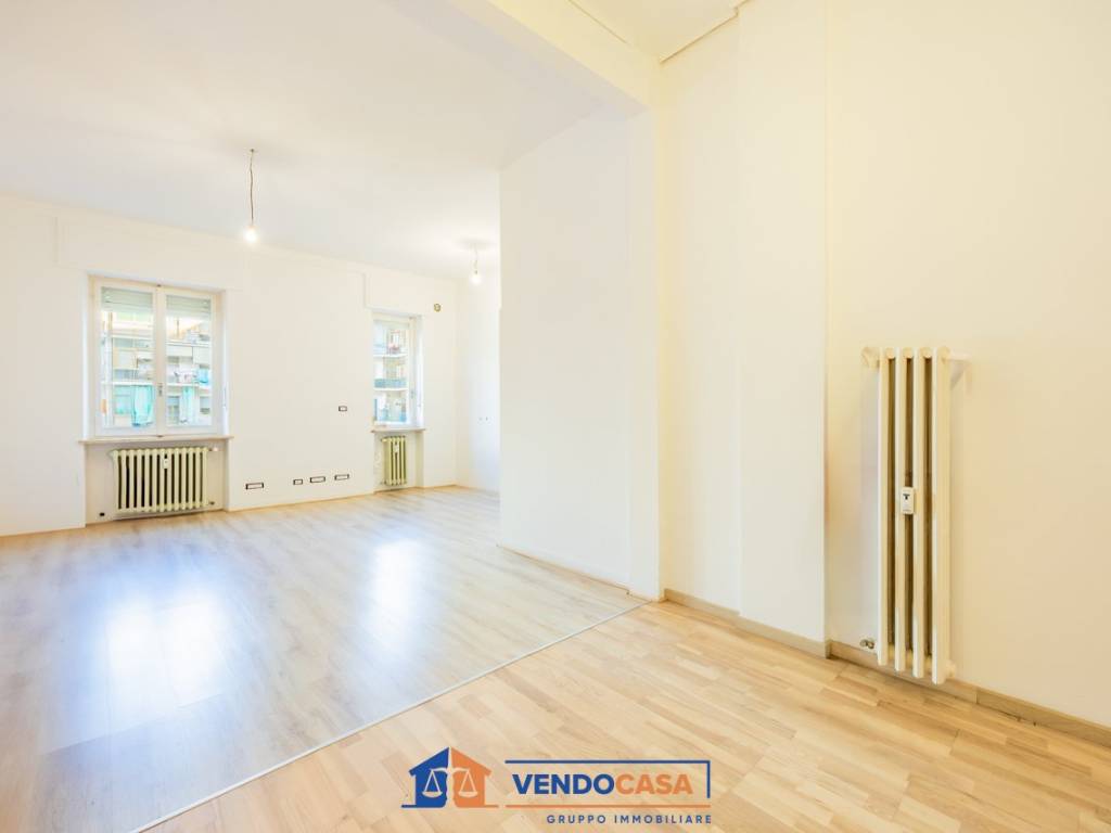 appartamento in vendita a Cuneo in zona Centro Città