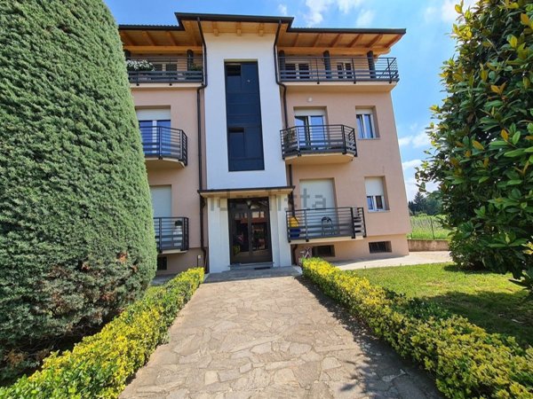 appartamento in vendita a Cuneo in zona Viale degli Angeli