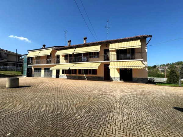 casa indipendente in vendita a Cuneo