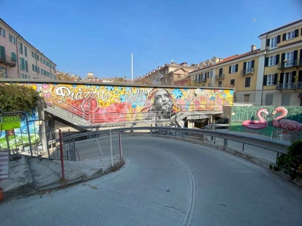 casa indipendente in vendita a Cuneo in zona Centro Città