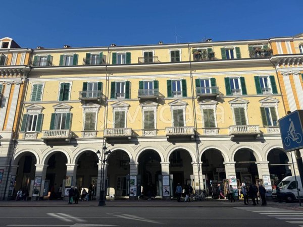 appartamento in vendita a Cuneo in zona Centro Città