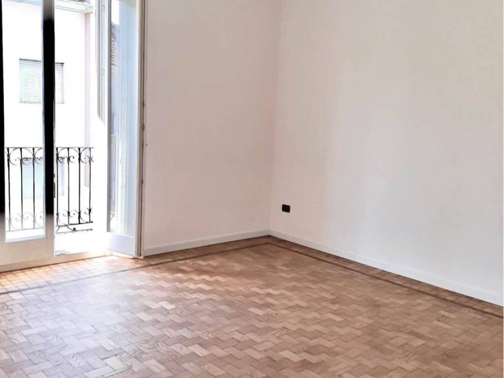 appartamento in vendita a Cuneo in zona Centro Città