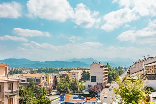 appartamento in vendita a Cuneo in zona Centro Città