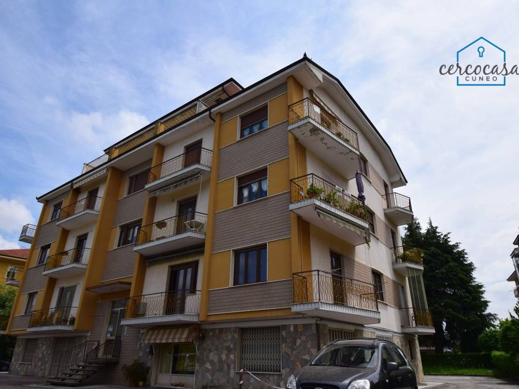 appartamento in vendita a Cuneo in zona Madonna dell'Olmo