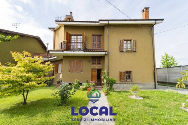 casa indipendente in vendita a Cuneo in zona Spinetta