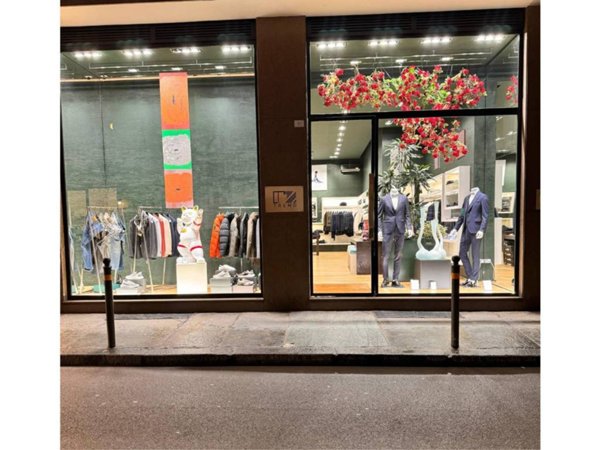 negozio in vendita a Cuneo in zona Centro Città