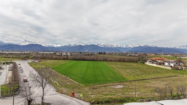 terreno edificabile in vendita a Cuneo in zona Madonna dell'Olmo