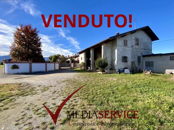casa indipendente in vendita a Cuneo in zona San Rocco Castagnaretta