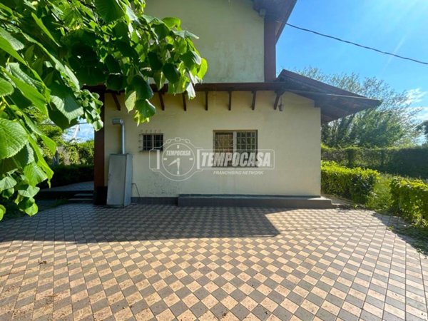 appartamento in vendita a Cuneo in zona Centro Città