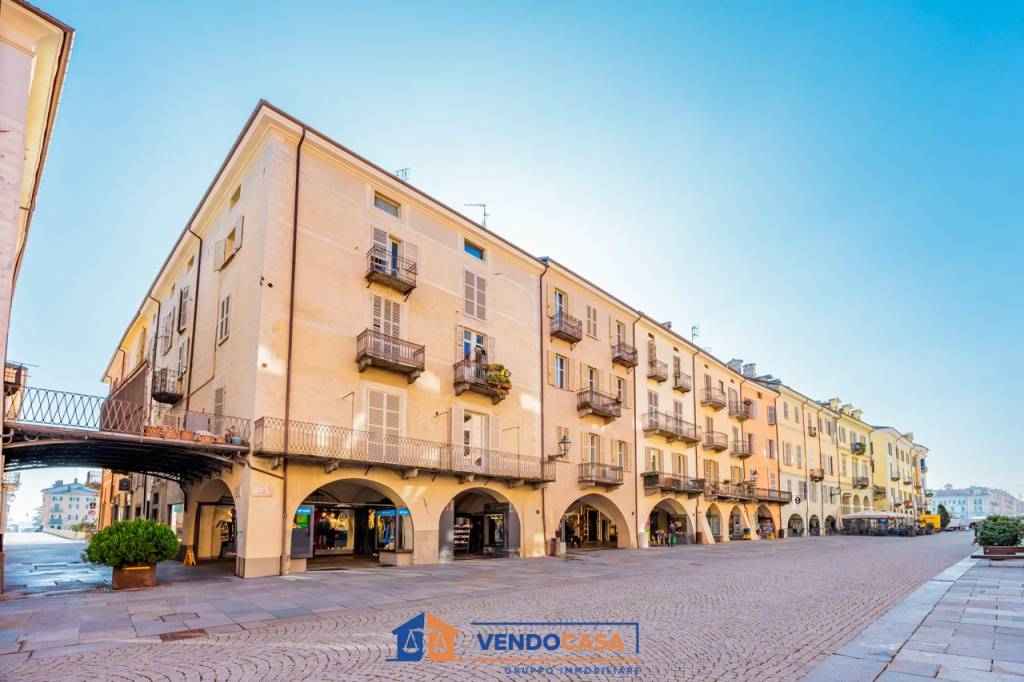 appartamento in vendita a Cuneo in zona Centro Città