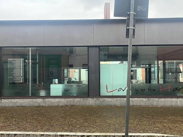 negozio in vendita a Cuneo in zona Centro Città