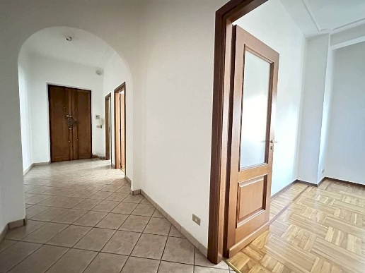 appartamento in vendita a Cuneo in zona Centro Città