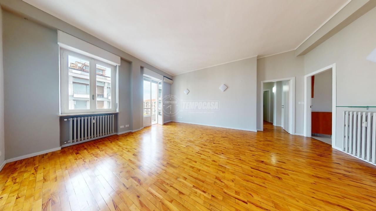 appartamento in vendita a Cuneo in zona Centro Città