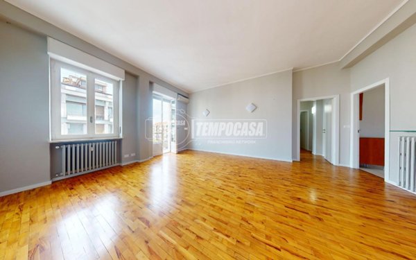 appartamento in vendita a Cuneo in zona Centro Città