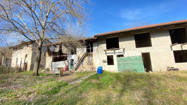 casa indipendente in vendita a Cuneo in zona Ronchi