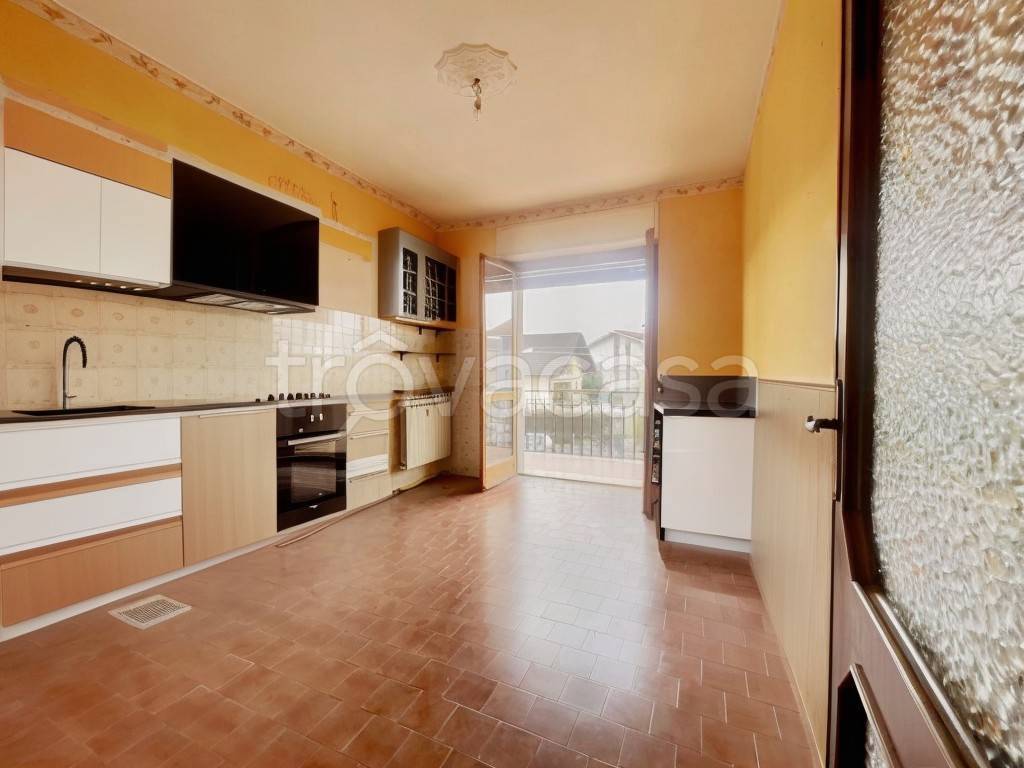 appartamento in vendita a Cuneo in zona Roata Rossi