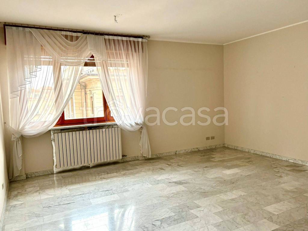 appartamento in vendita a Cuneo in zona Centro Città