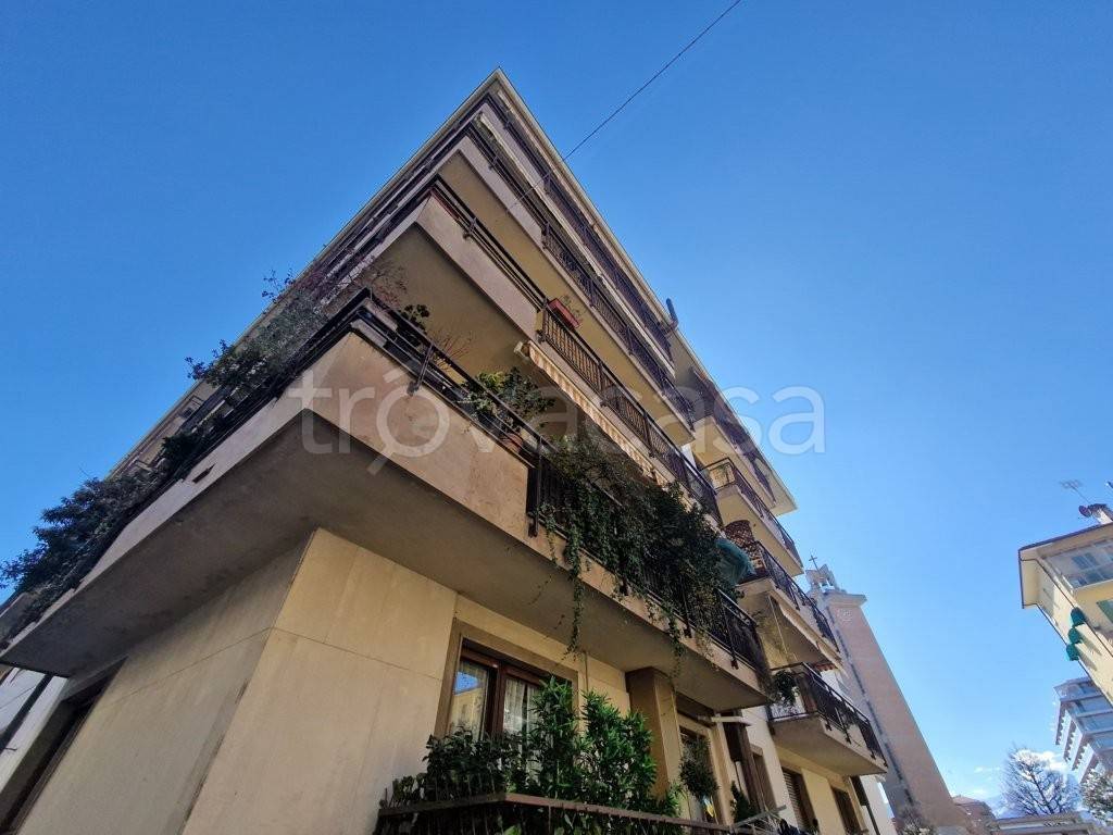 appartamento in vendita a Cuneo in zona Centro Città