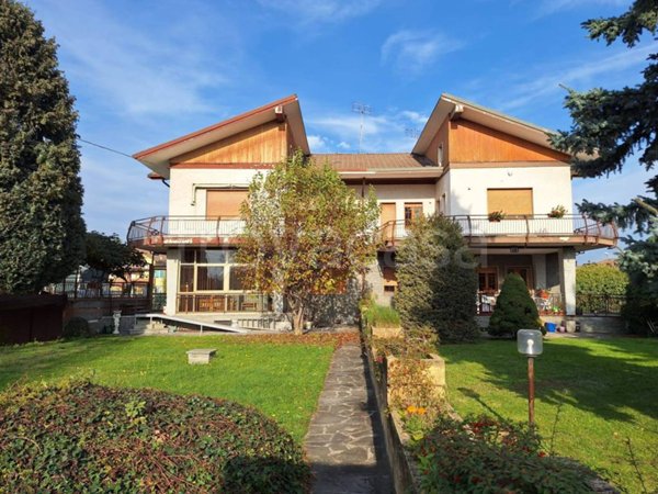 casa indipendente in vendita a Cuneo in zona San Rocco Castagnaretta