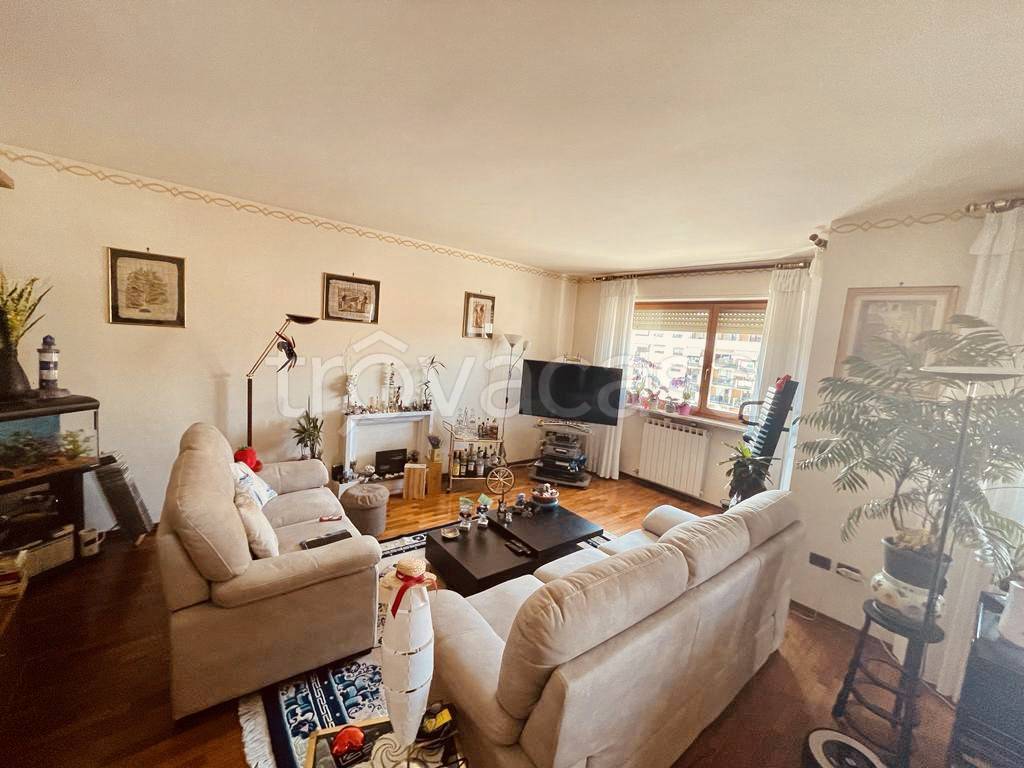 appartamento in vendita a Cuneo in zona Centro Città