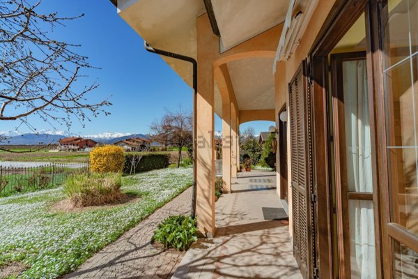 casa indipendente in vendita a Cuneo in zona San Pietro del Gallo