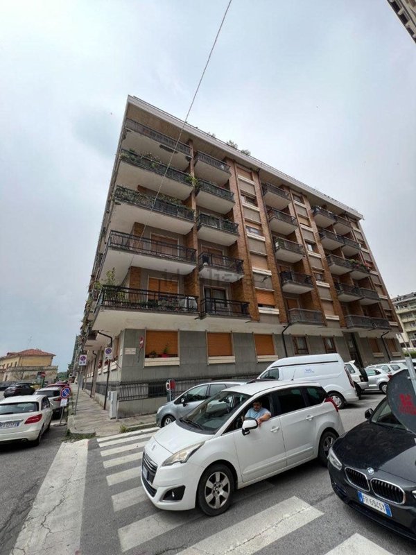 appartamento in vendita a Cuneo in zona Centro Città