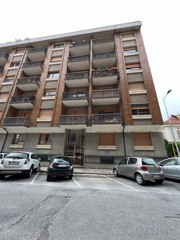 appartamento in vendita a Cuneo in zona Centro Città