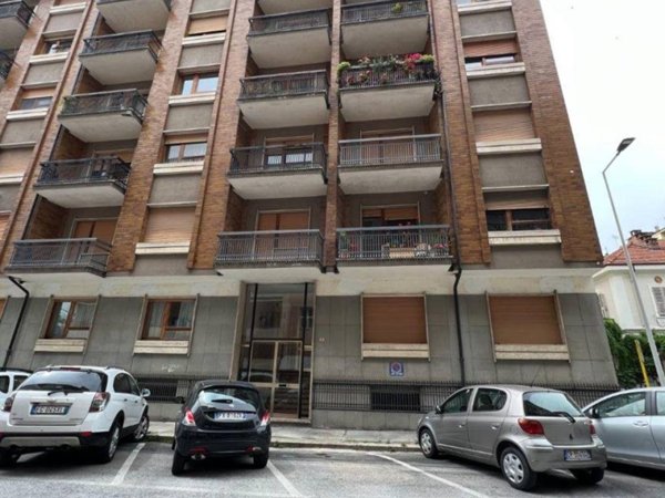 appartamento in vendita a Cuneo in zona San Rocco Castagnaretta