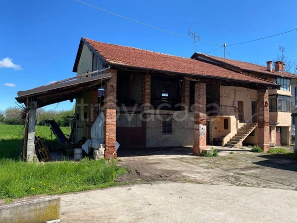 appartamento in vendita a Cuneo in zona Madonna delle Grazie