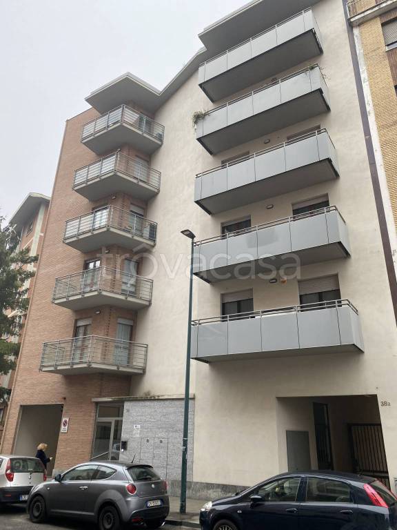 casa indipendente in vendita a Cuneo in zona Ronchi