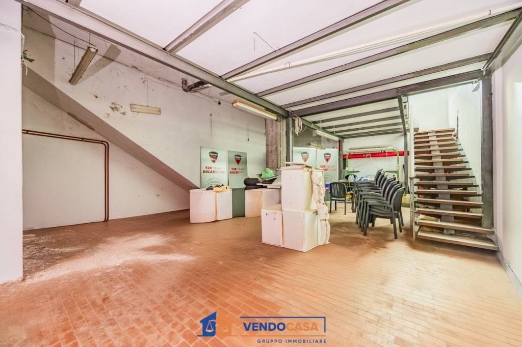 ufficio in vendita a Cuneo in zona San Rocco Castagnaretta