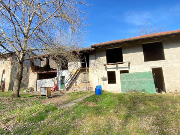 casa indipendente in vendita a Cuneo in zona Madonna dell'Olmo