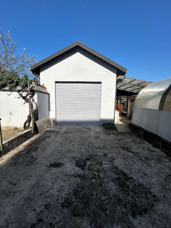 casa semindipendente in vendita a Cuneo in zona Centro Città