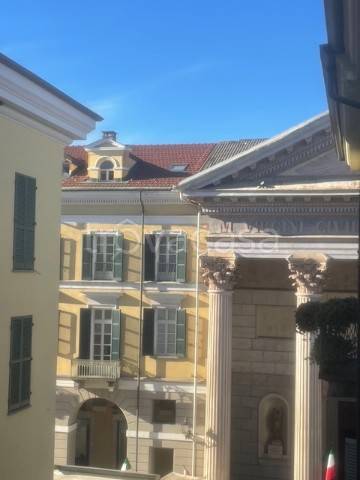 appartamento in vendita a Cuneo in zona Centro Città