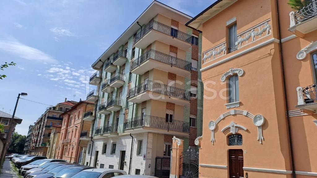 appartamento in vendita a Cuneo in zona Centro Città