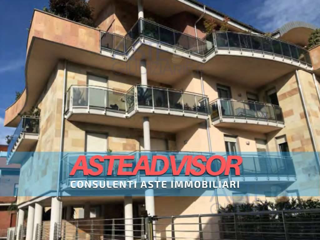 appartamento in vendita a Cuneo in zona San Rocco Castagnaretta