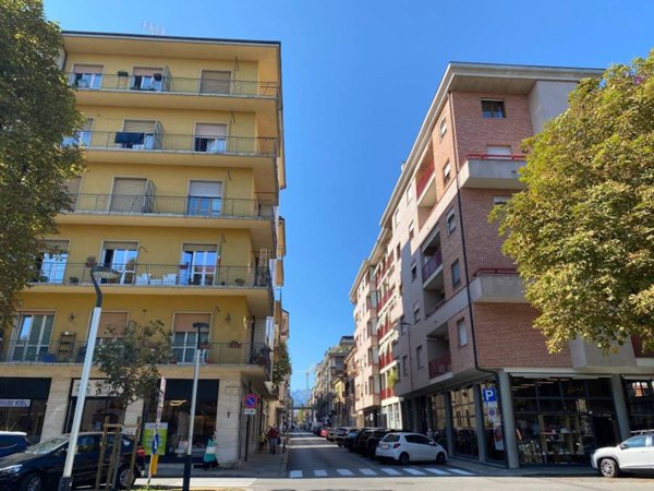 appartamento in vendita a Cuneo in zona Centro Città