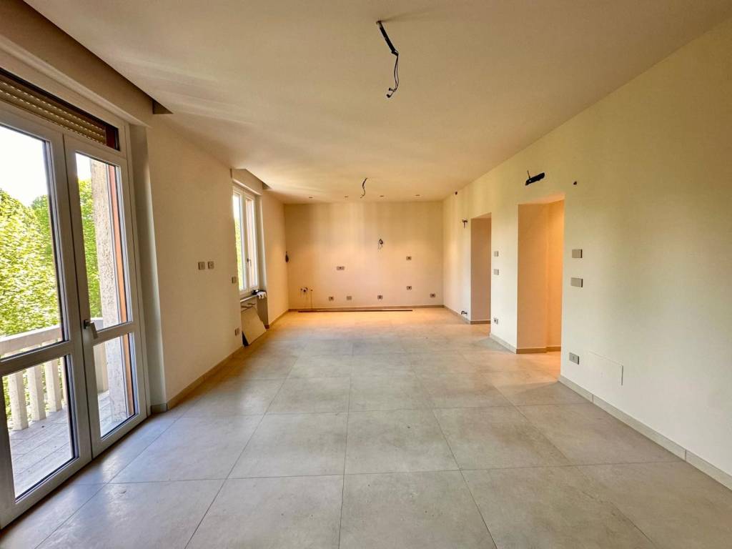 appartamento in vendita a Cuneo in zona San Rocco Castagnaretta