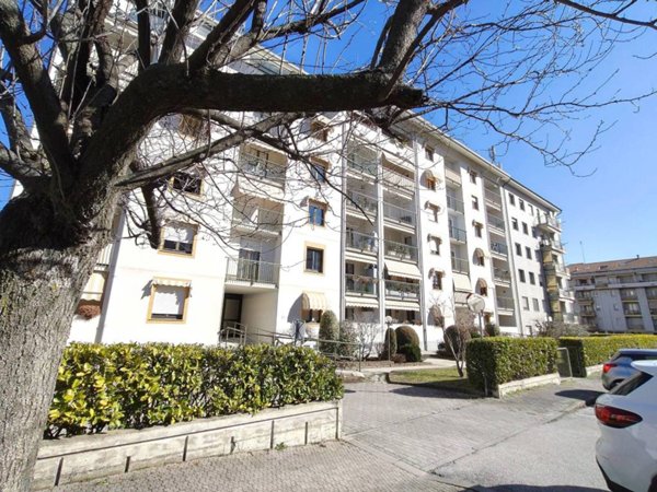 appartamento in vendita a Cuneo in zona San Rocco Castagnaretta