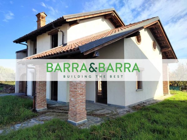 casa indipendente in vendita a Cuneo in zona Spinetta