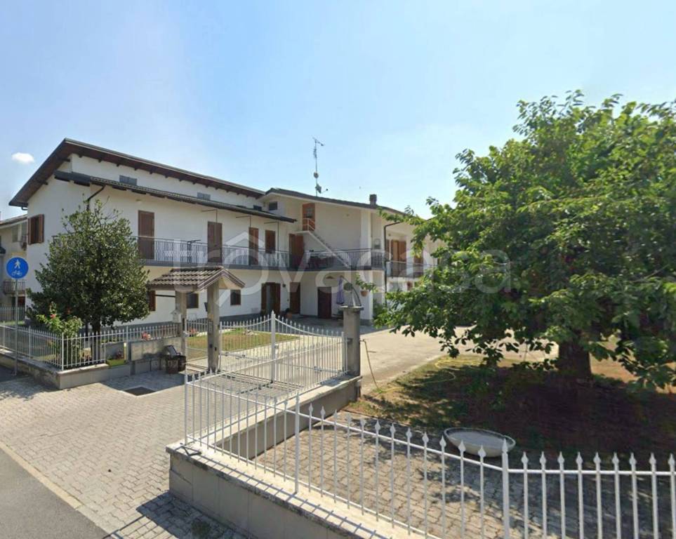 casa indipendente in vendita a Cuneo in zona Madonna delle Grazie