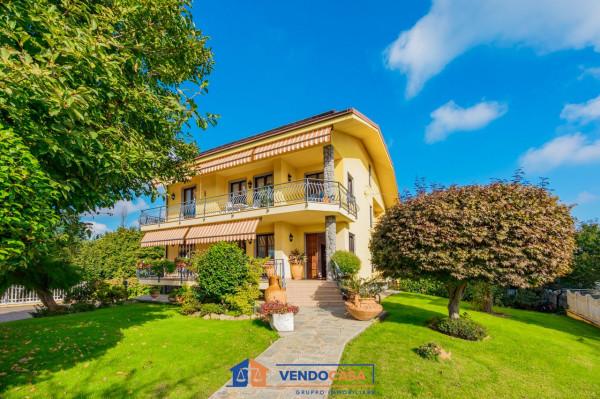 casa indipendente in vendita a Cuneo in zona Centro Città