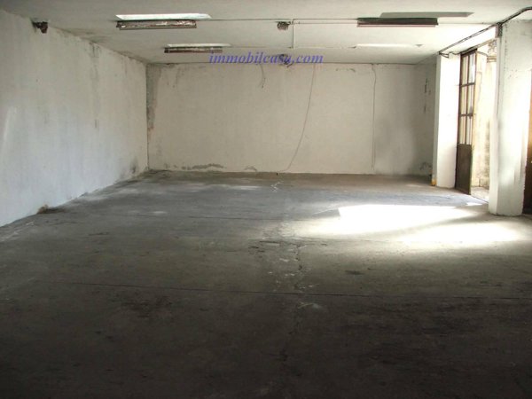 locale di sgombero in vendita a Cuneo