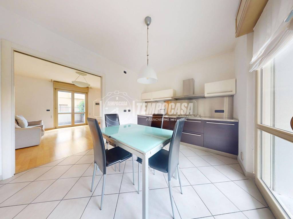 appartamento in vendita a Cuneo in zona Viale degli Angeli