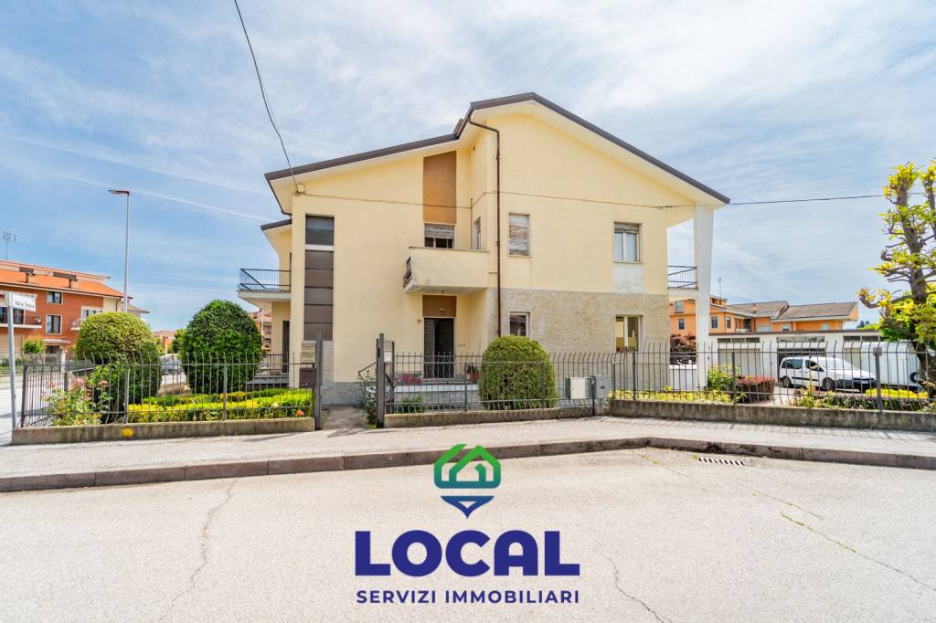 appartamento in vendita a Cuneo in zona Tetto Bonelli