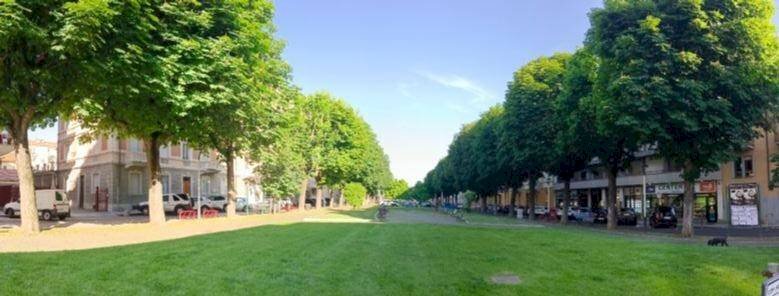 negozio in vendita a Cuneo in zona Centro Città