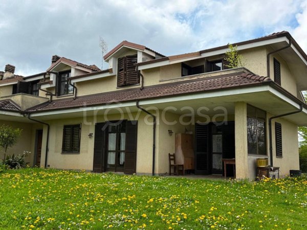 casa indipendente in vendita a Cuneo in zona Madonna dell'Olmo